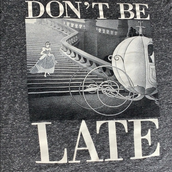 Disney Cinderella Don’t Be Late Graphic Cinderella T-shirt medium grey - Picture 4 of 4